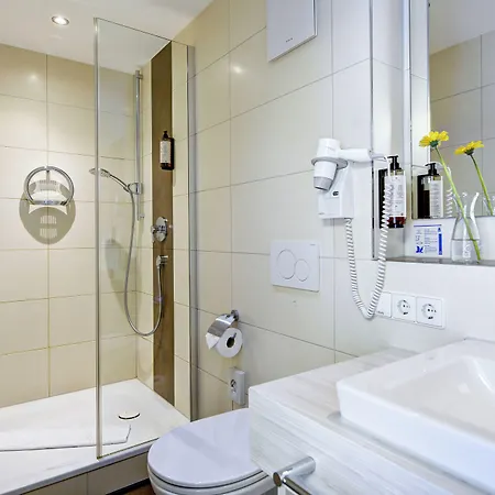 Ringhotel Sonnenhof 호텔 4*